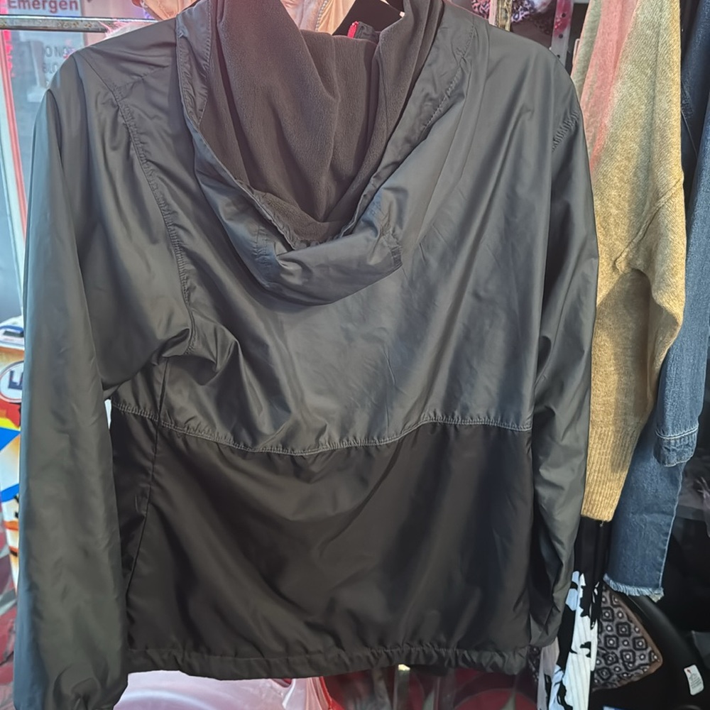 Columbia Jacket - Picture 2 of 3